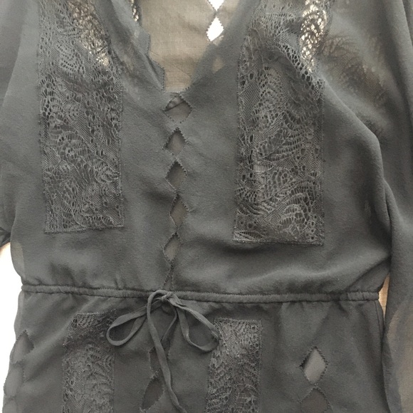 BCBGMaxAzria Black Silk Blouse Sz XXS - Picture 11 of 13